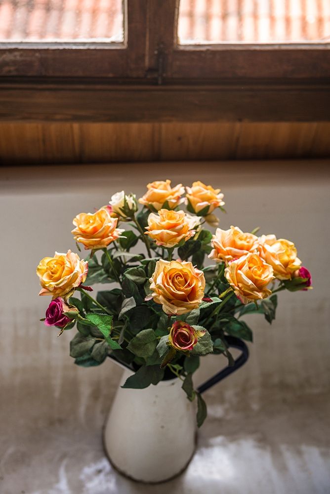 Canary Islands-Tenerife Island-La Orotava-bouquet of roses